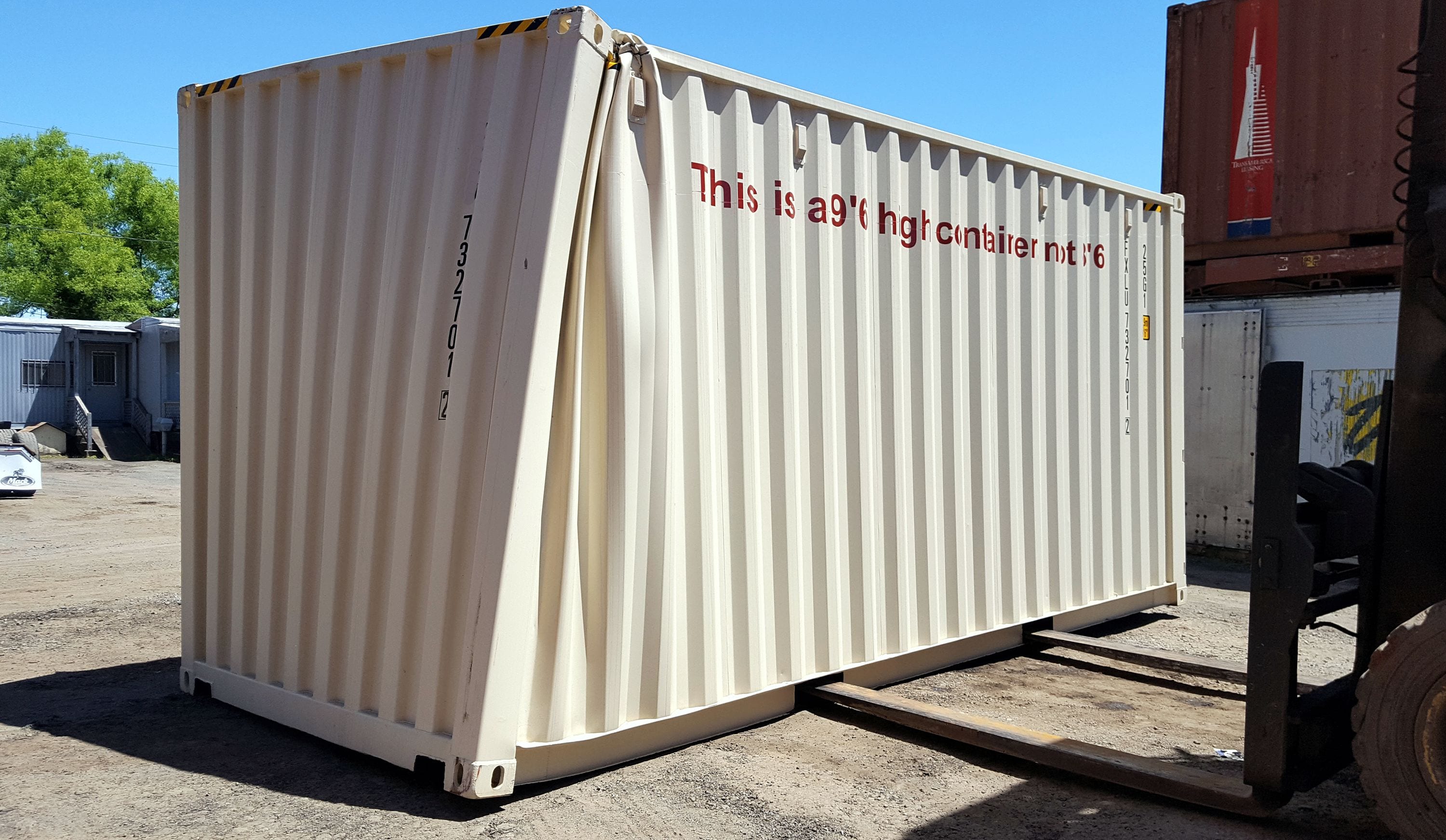 TRS buys low bridged 20ft highcubes and offers repairs
